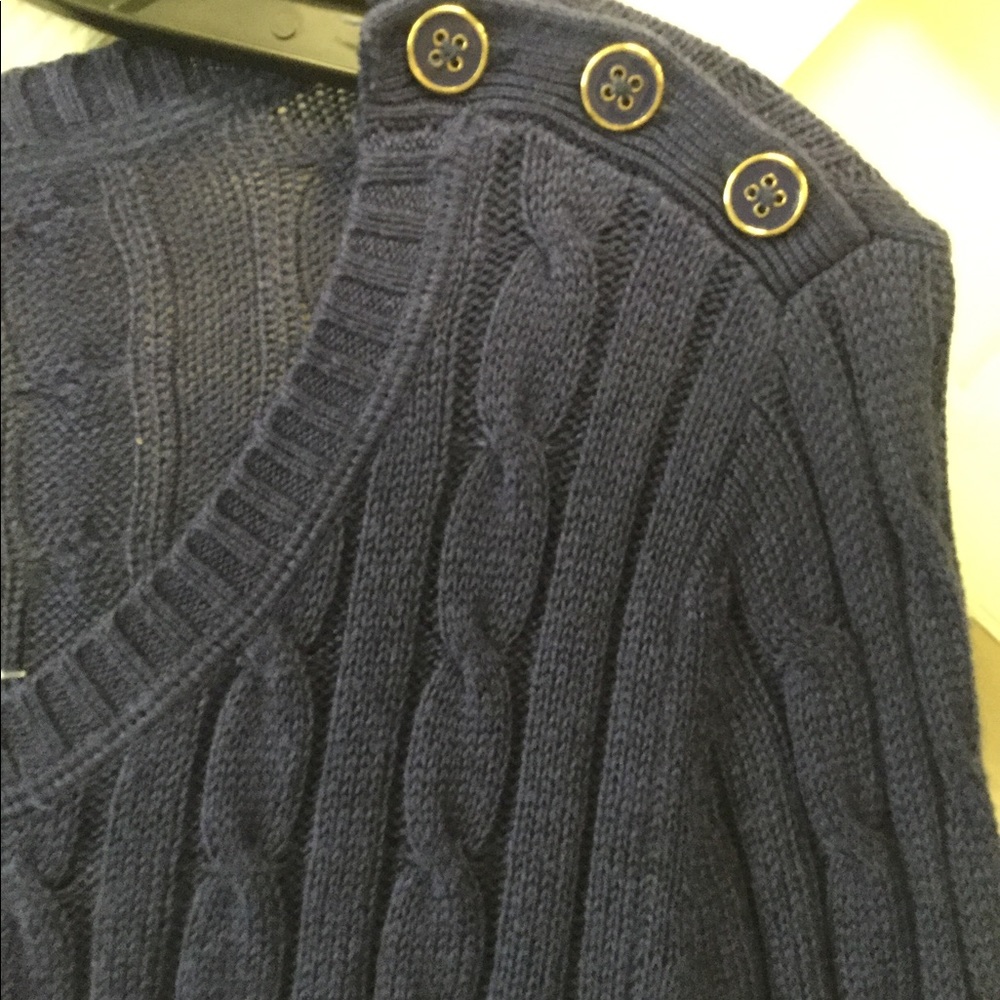 Sweater - Picture 3 of 3